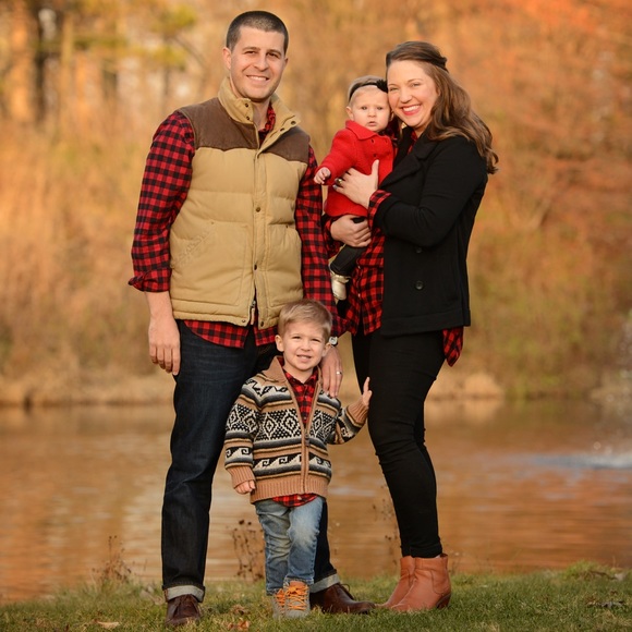 Meet your Posher, Deanna - Picture 1 of 1